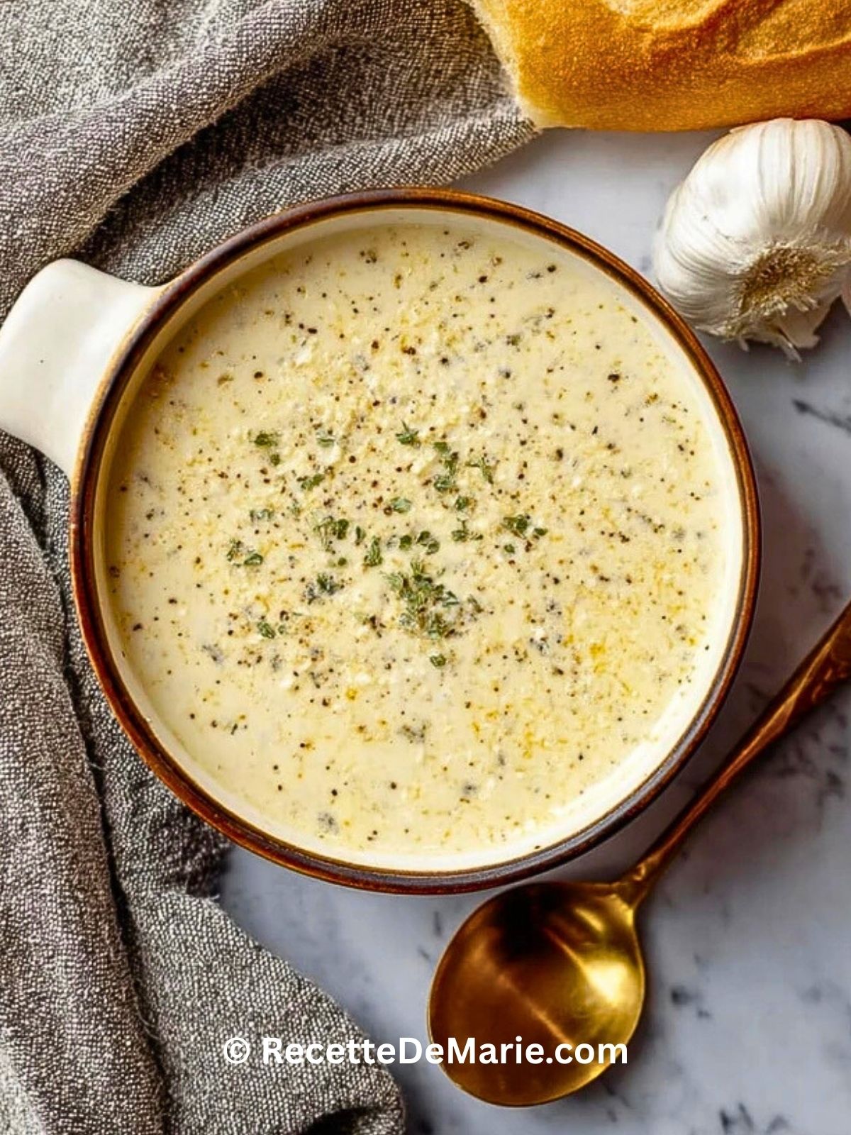 Sauce Ail Parmesan En Un Seul Plat