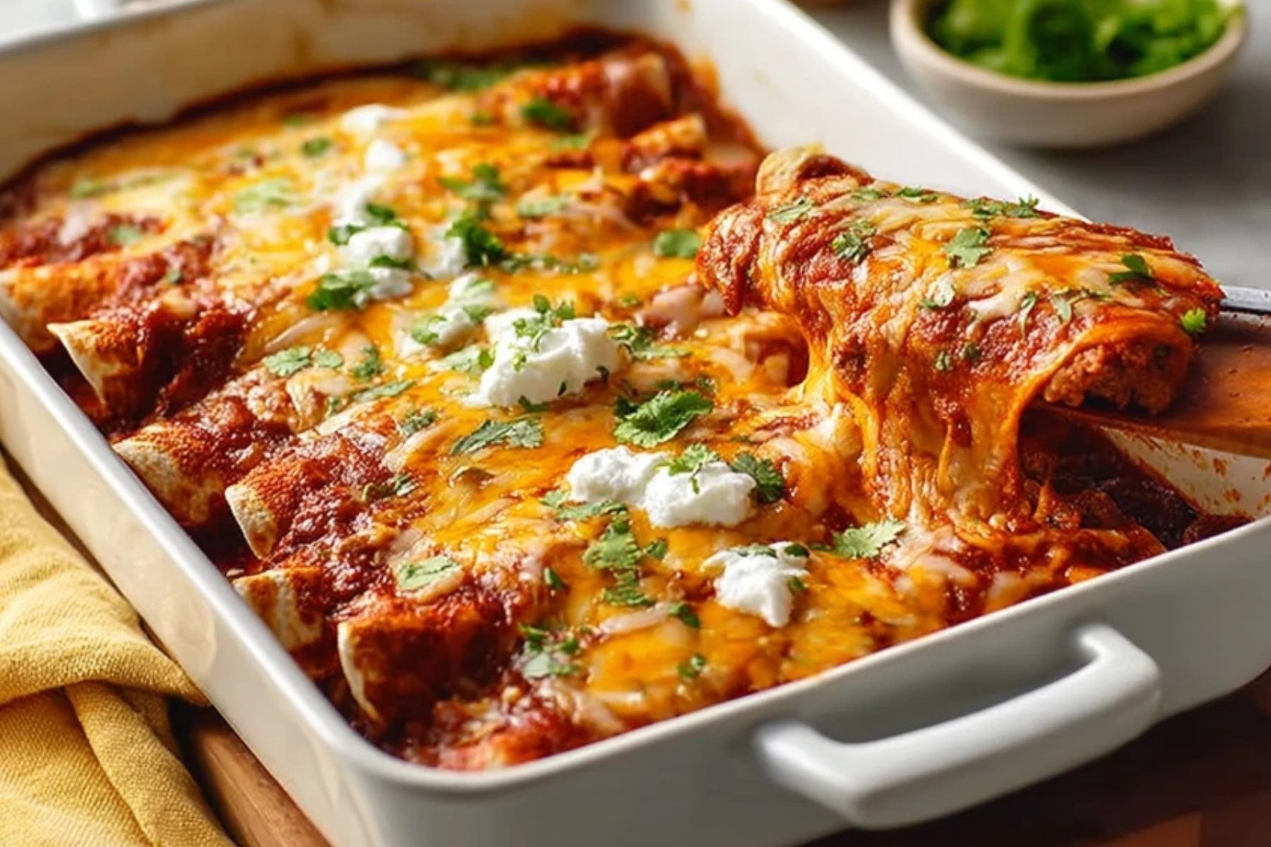 Enchiladas De Bœuf À La Sauce Rouge