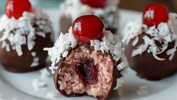 Truffes Au Chocolat Cerise Maraschino Et Noix De Coco