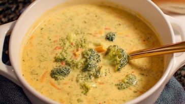 Soupe Au Brocoli Et Au Fromage Cheddar
